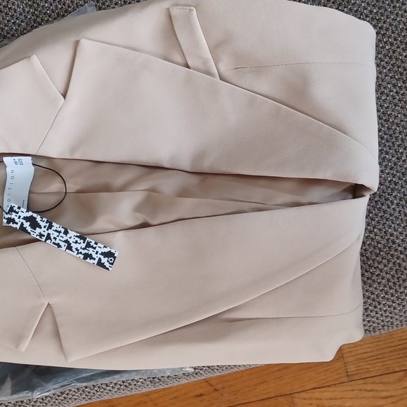 Asos - Picture 6 of 7